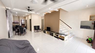 {ENDLOT} 2 sty Renovated House, M RESIDENCE 1, BANDAR tasik puteri