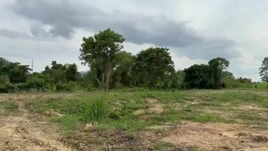 16 lot tanah bangunan bumi lot di Padang Raja,Melor