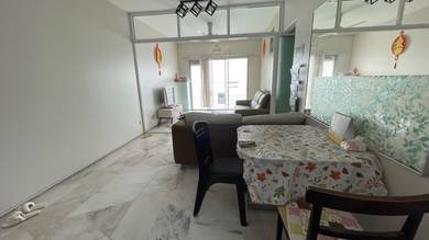 Pusat Bandar Puchong, Akasa Apartment, Move in Condition