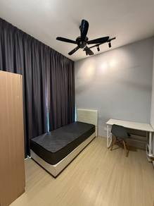 (FEMALE Unit) Small Room for Rent @ D'Sara Sentral, Sungai Buloh