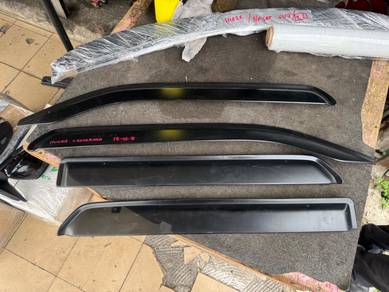 No 13-10-8 Honda Crossroad RT3 Door Visor Jpn