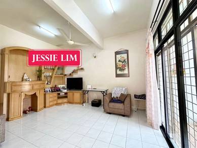 2.5-storey-Terraced-House-for-sale-Sungai-Ara-Penang
