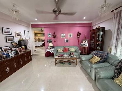 Jalan rubber (green road area) Double Storey Detached House For Sale