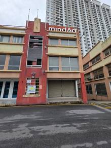 Facing Main Road / Office / Shop Lot Medan Selayang (End Lot Unit)