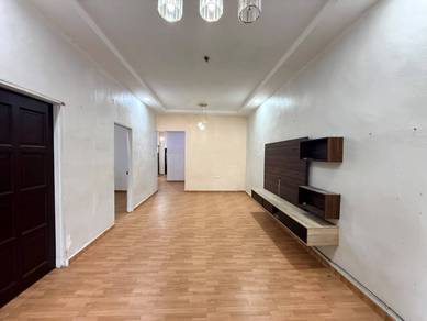 Jalan Bentara, Taman Ungku Tun Aminah, Skudai (1 storey house)