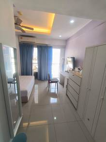 MASTERBED ROOm