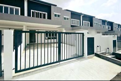 Near Sri Andalas, 10FT backyard, 20x75 Double Storey Superlink, G&G