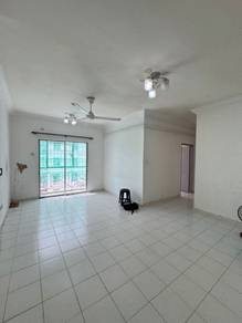 Larkin Idaman Apartment