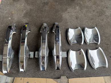 No 13-10-26 Honda Crossroad RT3 Door Handle Jpn