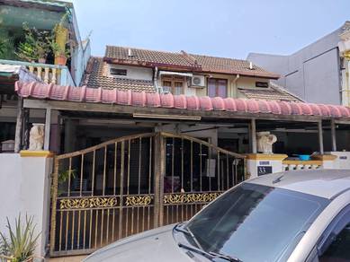 Taman Medan Petaling Jaya Double Storey House For Sale