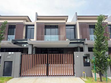 Aurora Sentral Resort Villa Double Storey House Sale Iskandar Puteri