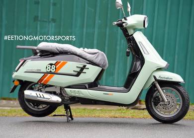 BRIXTON MOUCCA 250 Moca Skuter BARU Classic ORDER