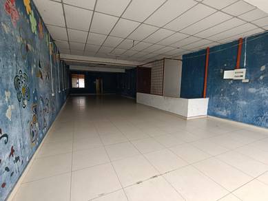 2-Storey Shoplot (1F) at Taman Lagenda Facing Main Road Nr CMart