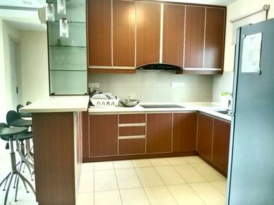 Lacosta Lakeview For Sale | 1302 sqft | 3R2B | Fully Furnished