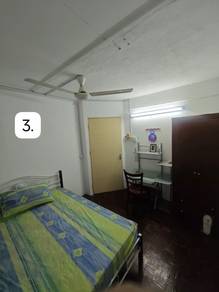 Female unit taman sri sinar room renter bilik sewa