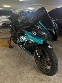 Yamaha R6 2010 – Well Maintained 🔥