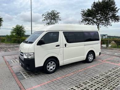 Toyota Hiace 2.5 m diesel van