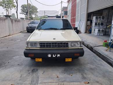 1986 Nissan SUNNY 1.3 130Y B11 Wagon