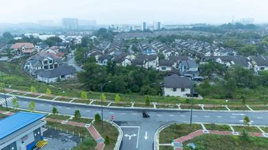 Land For Sell : FreeHold Open Title. Semua Bangsa Boleh Beli