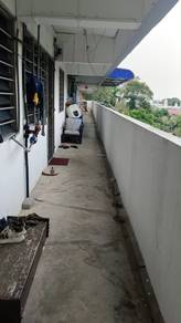 Flat Murah Jalan Tengah Bayan Baru for sale!!