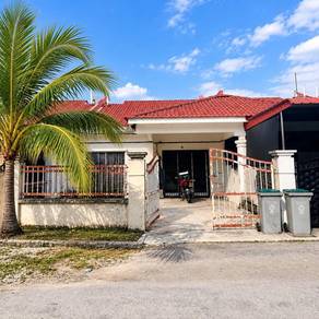 JLN UNIVERSITI 17 l PARIT RAJA l BP l LUAS l NEAR UTHM l BELOW MARKET