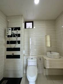 D' Summit Residences at Kempas Utama