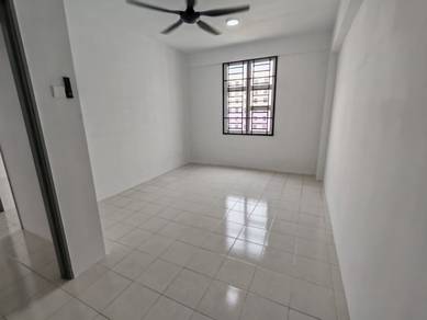 Pangsapuri Cendera/ Pulai Mutiara/ 3Bed 2Bath/ Brand New/ Cheapest