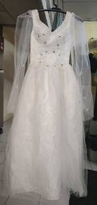 wedding gown 