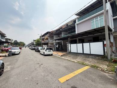 2.5-storey-Terraced-House-for-sale-Senai-Johor