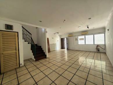 2-storey-Terraced-House-for-sale-Greenlane-Penang