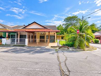 CORNER LOT Single Storey House Taman Cengal Utama, Seremban
