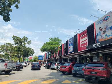 Shah Alam Sek 13 kedai corner dekat Masjid Mydin Diy Eco Hero Bank