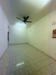 Permas Jaya 1-Storey Terrace Renovated Unit with Good Condition