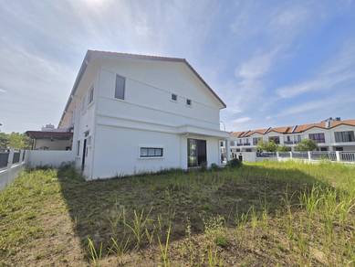[CORNER LOT] Double Storey Terrace House, Alamsari