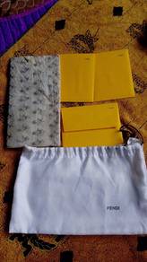 dust bag 