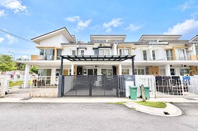 Fully Renovated n Furnished 2 Storey Taman Mutiara Rinching Semenyih
