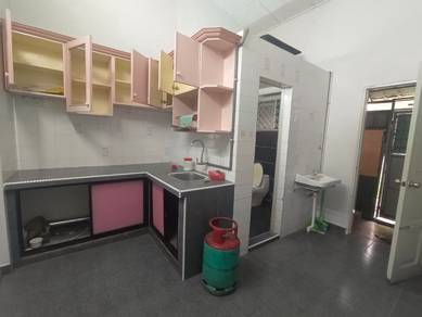 Unfurnished Krubong Single Terrasa house for