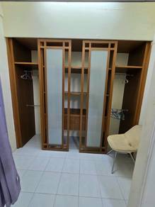 Marina Bay 1600sf full furnish near gurney story hurst adventise