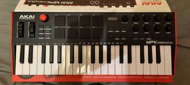 Akai Professional MPK Mini Plus MIDI Controller