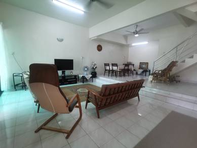 Greenlane Island Glades 2 storey terrace Renovated For Sales