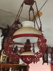 LAMPU zaman British antik
