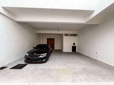 BRAND NEW 4 Storey Superlink Empire Residence Damansara Perdana
