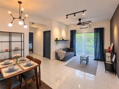 Renovated Sri Putra Apartment Jalan SP4 Taman Seri Putra Sungai Buloh