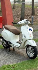 Vespa Primavera 150 ABS classic scooter TMM