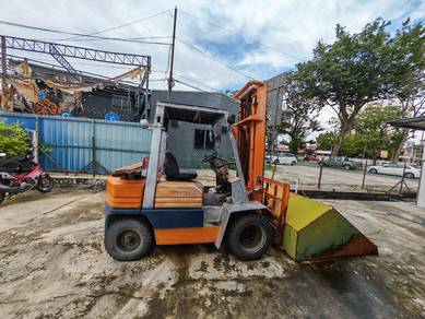 2.5ton Forklift with Hinge Fork