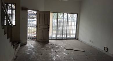 Bandar Puteri double storey for SALE