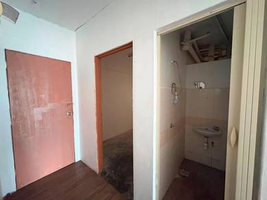 RENT PANGSAPURI CEMARA (CHERAS), PARTIALLy FURNISHED, GOOD CONDITION