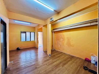 GROUND FLOOR Townhouse Taman Kajang Utama, Kajang