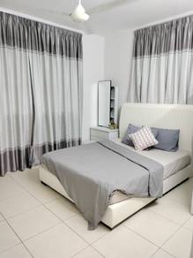 Female Only! Master Room Puncak Damansara Condo 5 min walk Lrt3