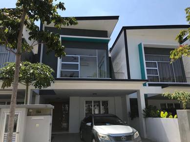 Facing Open - Double Storey Terrace Tropicana Heigts, Kajang Selangor